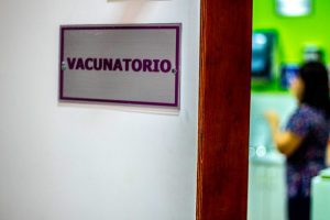 entrada vacunatorio israel medidas preventivas para evitar contagio covid 19 concepcion